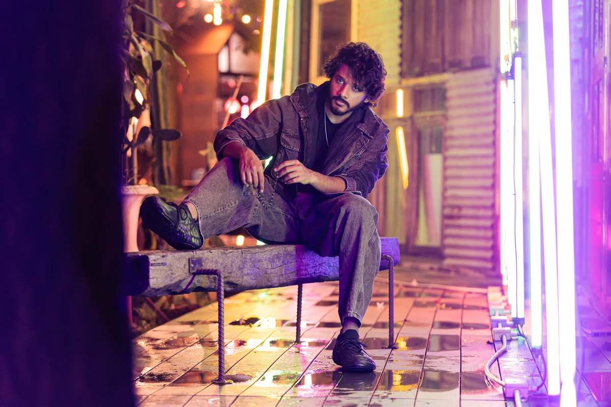 telugu_insider's tweet photo. Superhero @tejasajja123 conquering the fashion world this time with his slaying looks and  stunning poses showcasing his mastery in versatility

#TejaSajja #Hanuman #Hanumania #HanuManRAMpage #HanumanMovie #HanumanSuccess #Hanuman250Crores #TeluguInsider https://t.co/KbW9zdeCxf