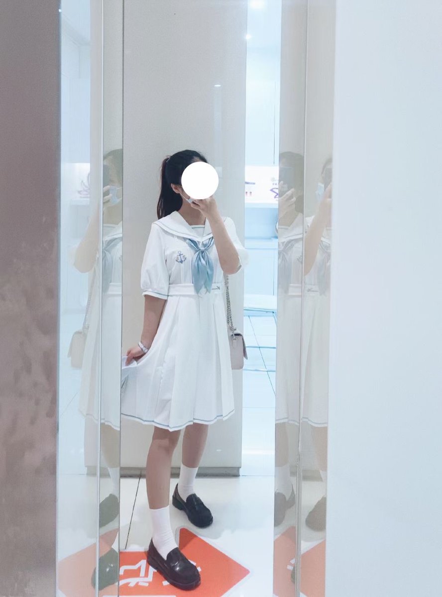 moonfallinto's tweet photo. 怀念夏天 https://t.co/5qn1R2quDc