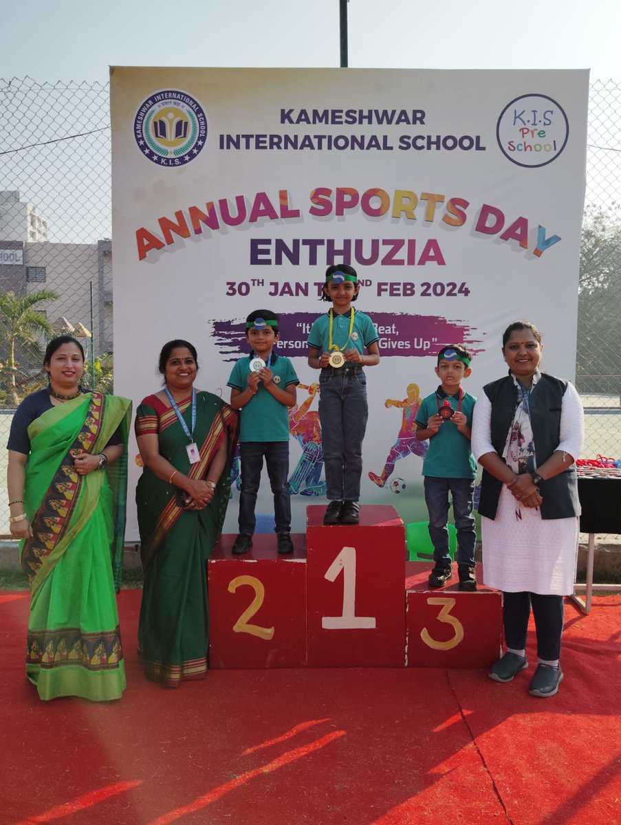 SchoolKameshwar's tweet photo. GET SET GO🏃🏻‍♂️🏃🏻‍♀️for ENTHUZIA 2023- 2024.

Energetic Little Champions of Prep Section have showcased their athletic skills on Annual SPORTS DAY.
They enjoyed Drill &amp; different fun games @ K.I.S Ground. https://t.co/SDPoORcg5x