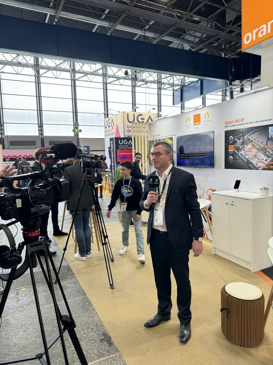 🔸 Orange partenaire de TECH &amp; FEST, le premier festival à célébrer l’innovation 🚀 et la technologie française en <a href="/auvergnerhalpes/">Auvergne-Rhône-Alpes</a> 

➡️ retour sur la 1ère journée avec un focus Orange Cyberdefense le leader des services de #cybersécurité en Europe et la conférence pour les