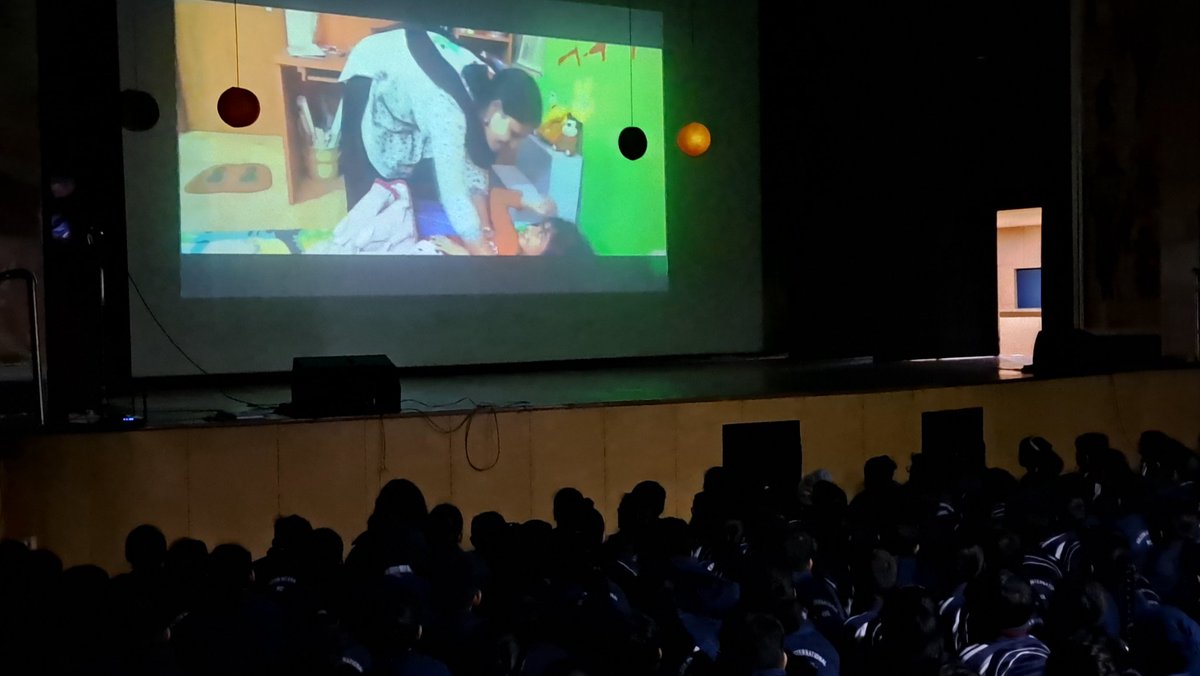 sdg4all's tweet image. An informative and interactive session for students of Preparatory section by Digital wellness on #Goodtouch &amp;amp; #BadTouch. It is the need of an hour. #ahlconintl @ashokkp @y_sanjay @Kavita_hm @pntduggal @cbseindia29