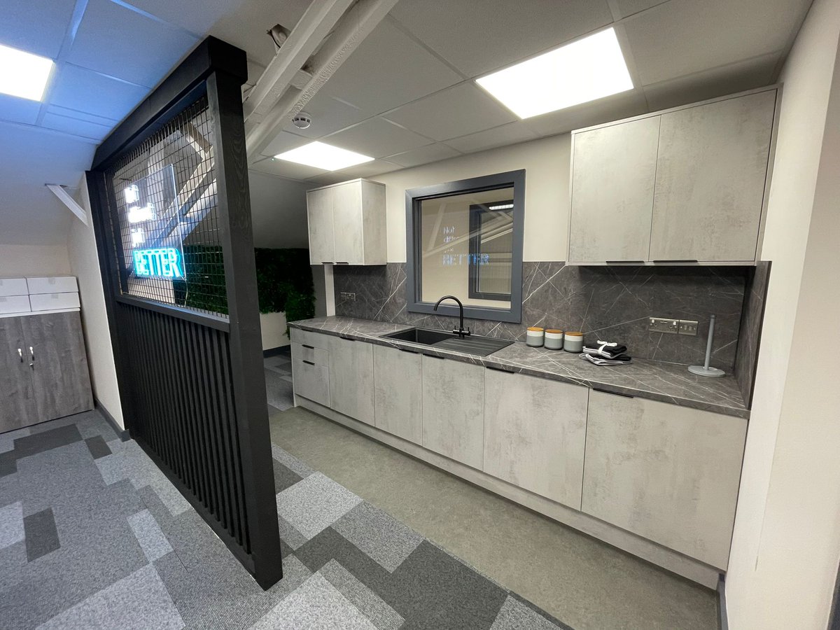 Design Management Projects tweet media
