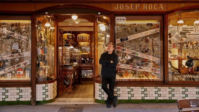 Rob Dobson tweet media