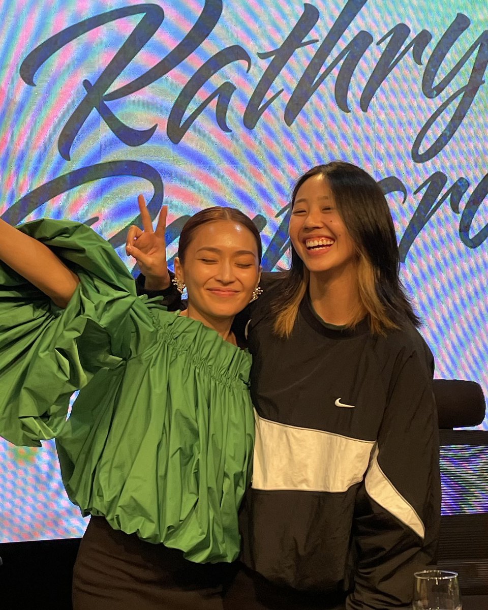 bernardrool's tweet photo. MY KATHRYN x TRINA HEART IS SO HAPPY OH MY GOD https://t.co/TcAKwQiyUy