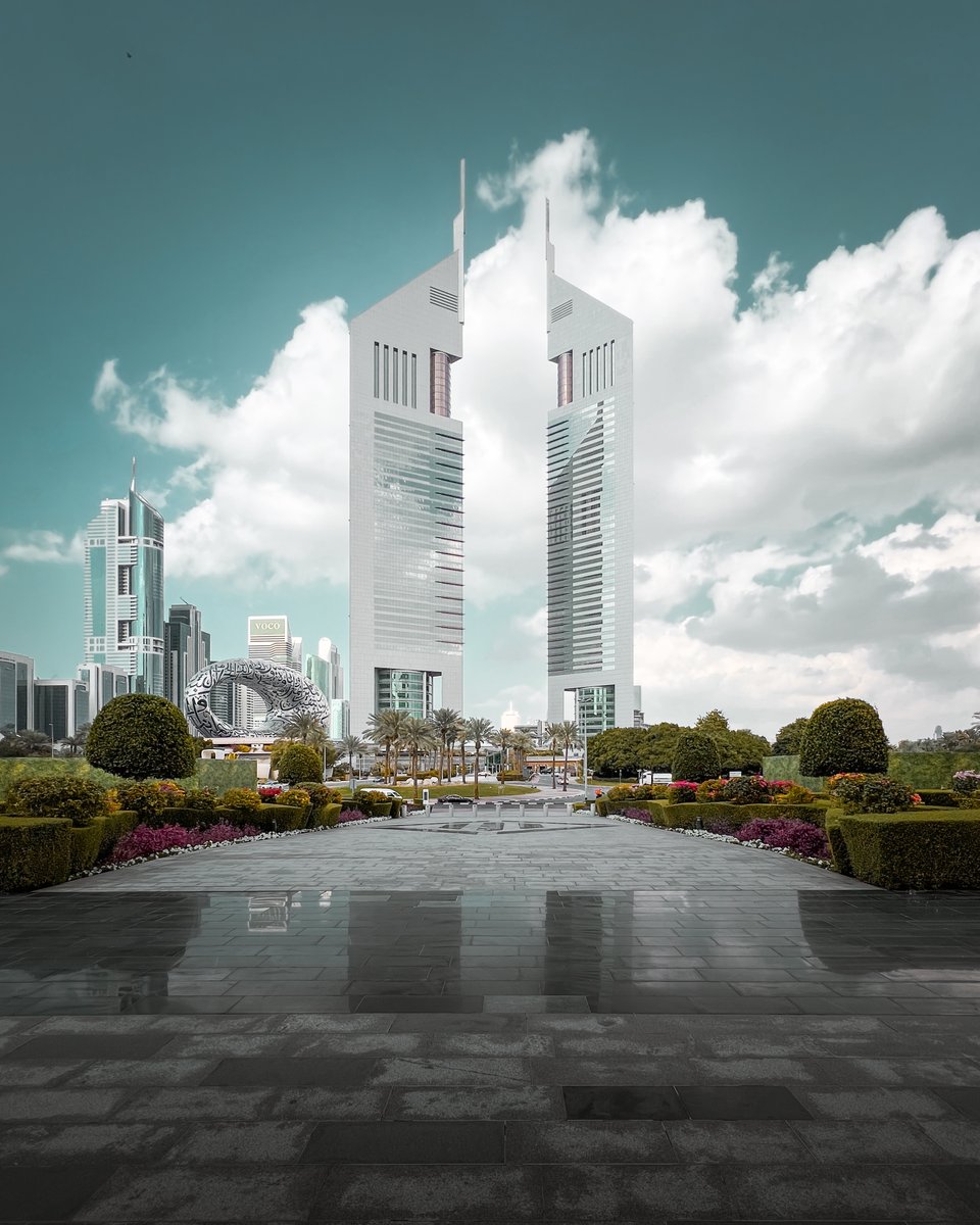 mna_properties's tweet photo. Dubai’s commercial real estate market saw dynamic activity in 2023 that outpaced projections, with particularly strong demand witnessed in the office sector.
https://t.co/gnJP7s7zFU https://t.co/F1hVJXnKwU