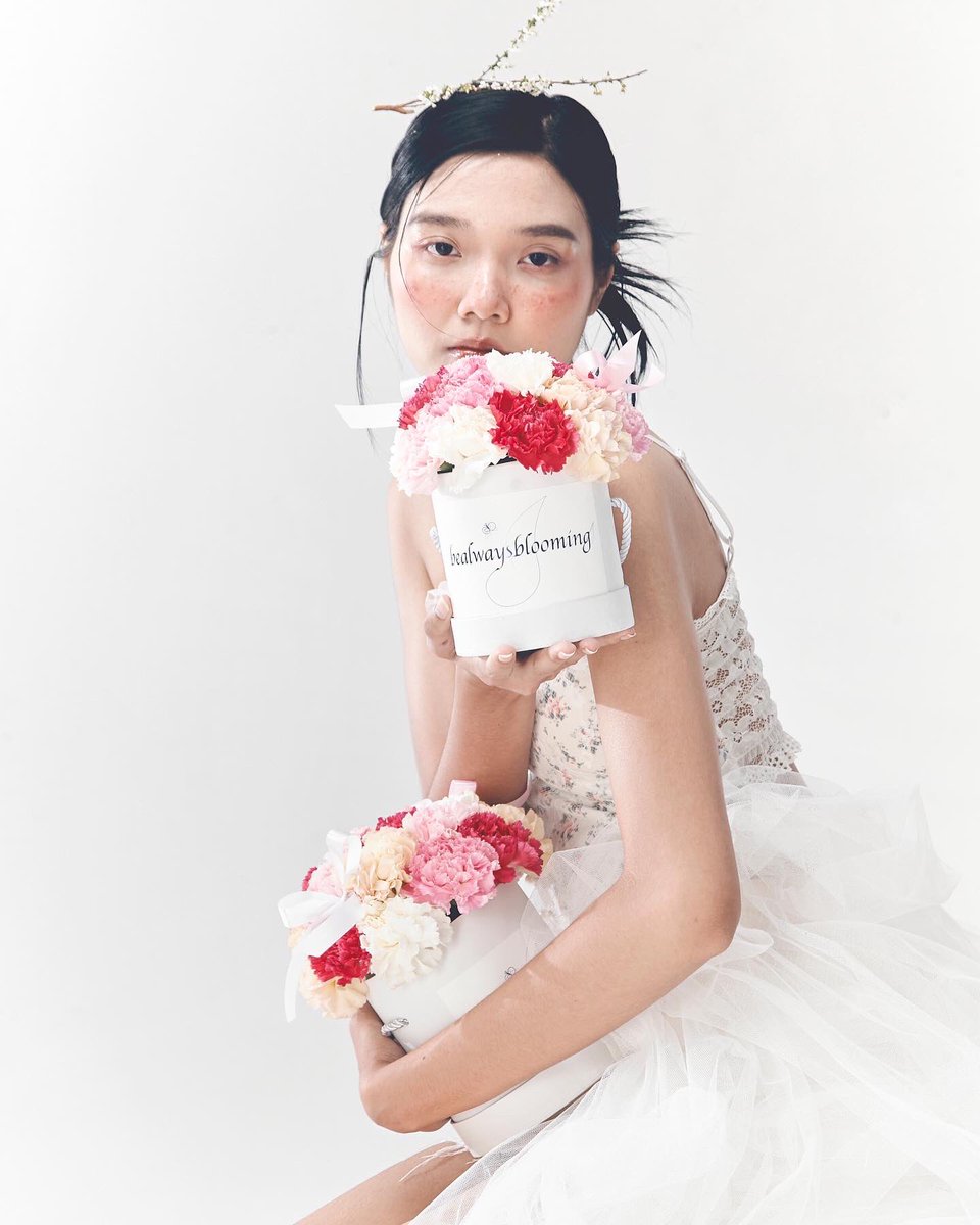studiobybab's tweet photo. ใครกำลังมองหาช่อดอกไม้ให้แฟน จองวันนี้รับส่วนลด5% ถ้ารีโพสต์นี้รับส่วนลดค่าจัดส่ง50บาททุกorder ซื้อครบ5000ส่งฟรีกรุงเทพ นนทบุรี ปทุมธานี นะคะ🤍 #ValentinesDay #วันวาเลนไทน์ #Bu #มธ #rsu #ku #SiamCenterxPoohPavel https://t.co/JT3mfJNhP1