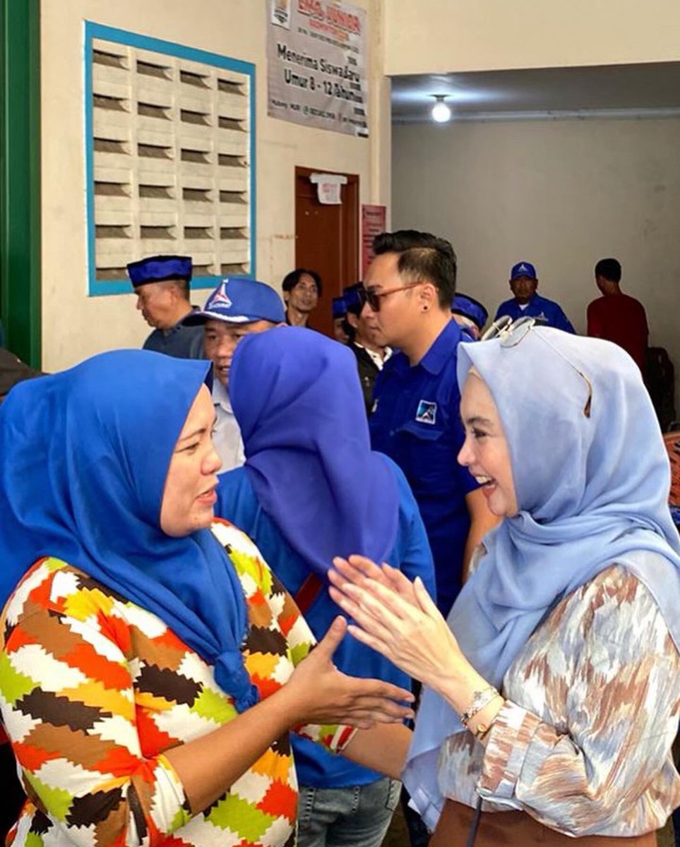 ingrid_kansil's tweet photo. Bagi sy sosialisasi & turun langsung ke masy sgt penting. Krn akan lbh mengetahui scr spesifik keluhan /kebutuhan masyarakat.
#ingridkansil
#calegdpri
#Depok
#Bekasi
#JabarVI
#partaidemokrat
#nourut2 https://t.co/0qEUPyFiwq