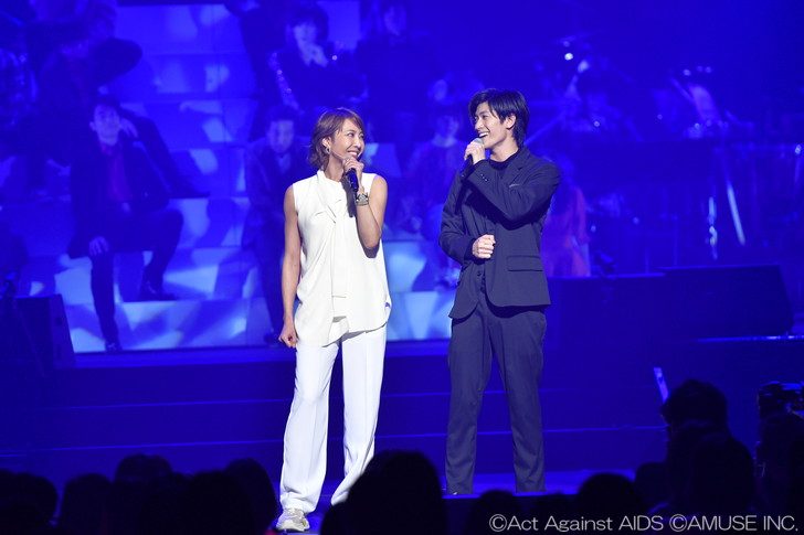 tTIzXhBCH2rhyjy's tweet photo. 柚希礼音さんのInstagramより
【 #AAA2018 】
今年もAAAならではのコラボレーション!ご来場くださった皆様、ライブビューイング会場にお越しくださった皆様、本当にありがとうございました!
#柚希礼音 は #地球ゴージャス コーナー、ミュージカルコーナー、J-POPコーナーで歌わせていただきました https://t.co/MJwO9DROwL