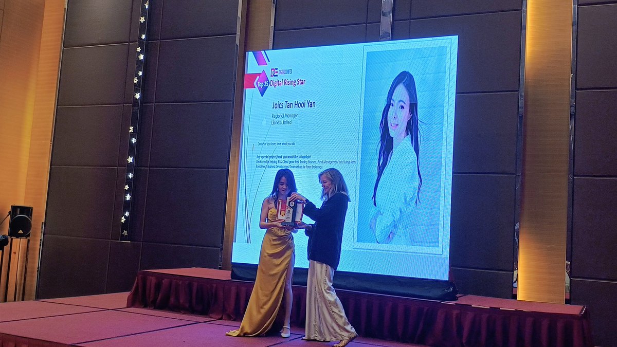 A big thank you to Joics Tan Hooi Yan for their outstanding contributions and one of the winner for the category Top 25 Digital Rising Star. we are honored to have celebrated your achievements at DMAT Confex. 

#DMATConfex #DigitalConference #AdvertisingInnovation #ExpertSpeakers