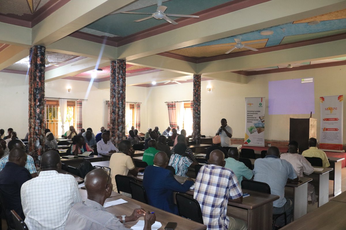 SEATINIUGANDA's tweet photo. ⭕️Ground Rent: Payable to Local Governments on lease of government property
⭕️Rental Tax: Payable to URA on Incomes earned from ownership of rentable buildings.
⭕️Property tax  Payable to LGs on ownership of commercial buildings in Urban Authorities- Mr. Henry Ssemanda,PFM Expert https://t.co/0Gn2q7Elr1