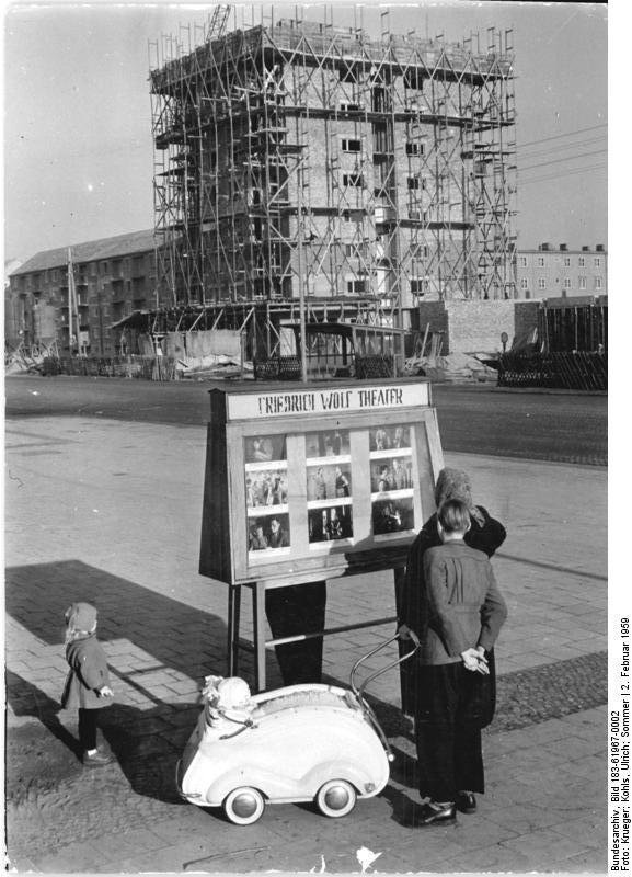2 February 1959: new blocks of flats under construction in the East German town of Stalinstadt, now Eisenhüttenstadt (via Bundesarchiv)