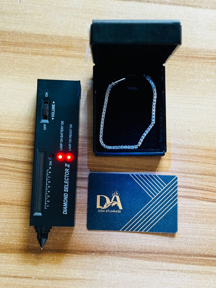 This Diamond bracelet is worth 500k and one lucky winner will go home with it tomorrow at the Naija face cap party, live in Ilorin, kwara state