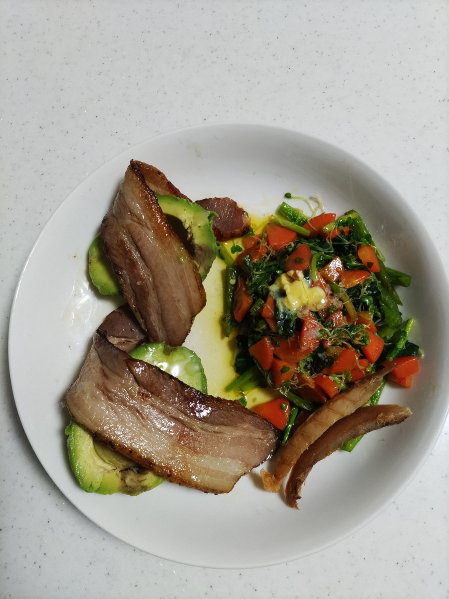 yokolab01's tweet image. 《今日の自炊》
新しく、ルッコラとブロッコリースプラウトを使ってみた👨‍🍳