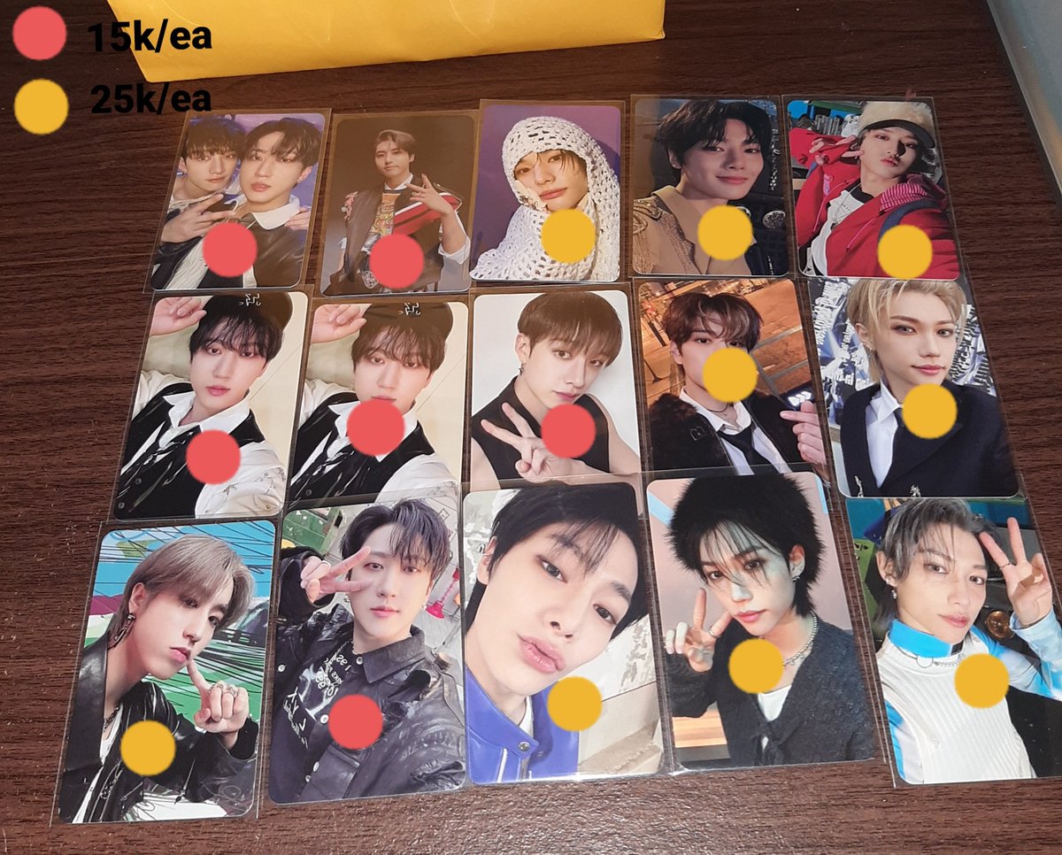 WTS | Want To Sell Stray kids photocard
Help rt guys 🥲🙏
Yuk beli yuk T^T
> All prices are in idr
> packing and freebies included
> negotiation allowed
> international buyer allowed only if you have ina address and ina bank acc / e-wallet
> video condition? Dm^^
📍INA, Jakarta