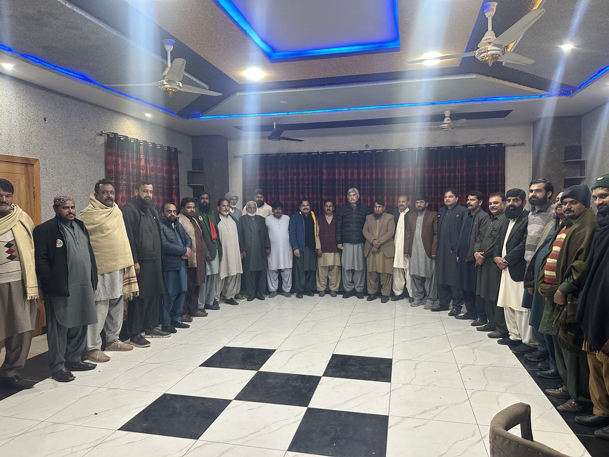 MHKTochi's tweet photo. #میلسی
#PPP🇱🇾🇱🇾🇱🇾
امید وار صوبائی اسمبلی PP236 چوہدری محمد ندیم جٹ نے امیدوار ایم این اے پاکستان پیپلز پارٹی NA-159 خان محمود حیات خان ٹوچی خان  کی بھرپور حمایت کا  اعلان کر دیا۔
#جئیے_بھٹو❤️🇱🇾
#PPPDigitalMultan 
#چنو_نئی_سوچ_کو
@BBZARDARI https://t.co/V47rS2vUYd
