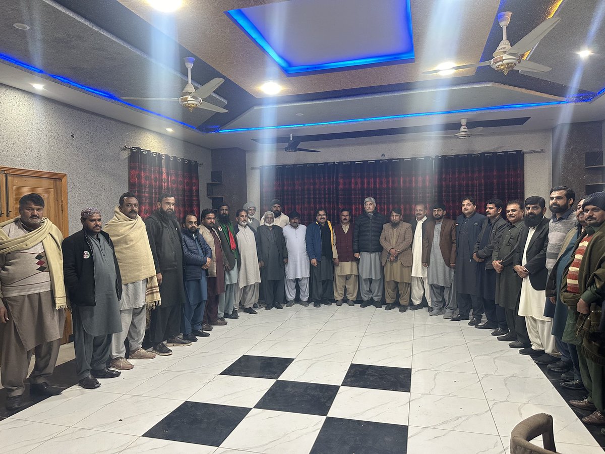 MHKTochi's tweet photo. #میلسی
#PPP🇱🇾🇱🇾🇱🇾
امید وار صوبائی اسمبلی PP236 چوہدری محمد ندیم جٹ نے امیدوار ایم این اے پاکستان پیپلز پارٹی NA-159 خان محمود حیات خان ٹوچی خان  کی بھرپور حمایت کا  اعلان کر دیا۔
#جئیے_بھٹو❤️🇱🇾
#PPPDigitalMultan 
#چنو_نئی_سوچ_کو
@BBZARDARI https://t.co/V47rS2vUYd