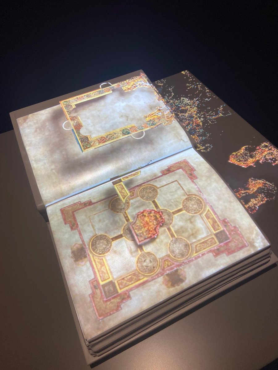 ellenfieldcc's tweet photo. Great trip out for our students to @tcddublin to visit the immersive #BookofKells experience. #classoak #classapollo https://t.co/4Xx4PmdvE2