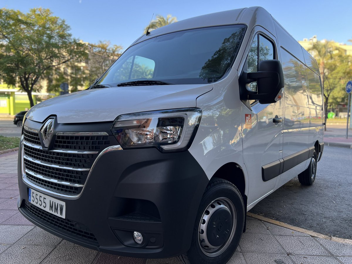 Renault MASTER

El furgón adaptado a tus necesidades

¡Optimiza tu tiempo y energía con las nuevas  Master de AMOUNAL ! Disfrutarás de fácil acceso a la zona de carga y de equipamiento pensado para mejorar tus condiciones de trabajo Amounal Rent a Car 
#alquilerdefurgonetasmurcia