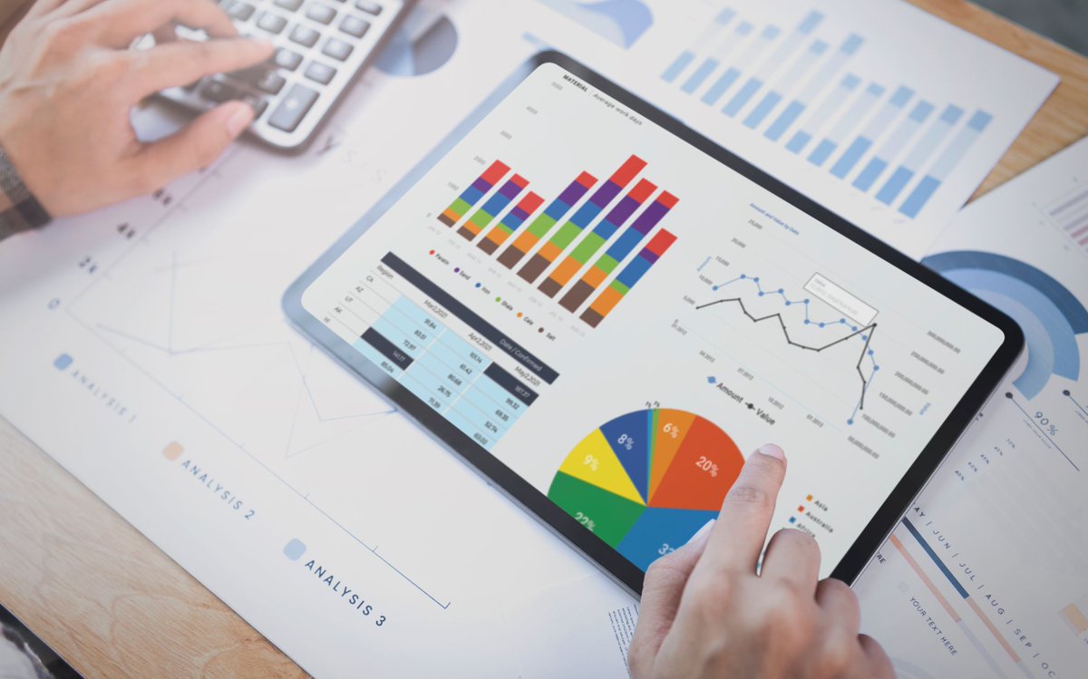 DroppeHQ's tweet image. Wondering how to forecast future needs or cut costs in your procurement? 📈 It’s time to leverage data analytics. Learn how analyzing data at every stage sharpens decision-making, reduces costs, mitigates risks, and much more… 📊 Link in the comments 👇