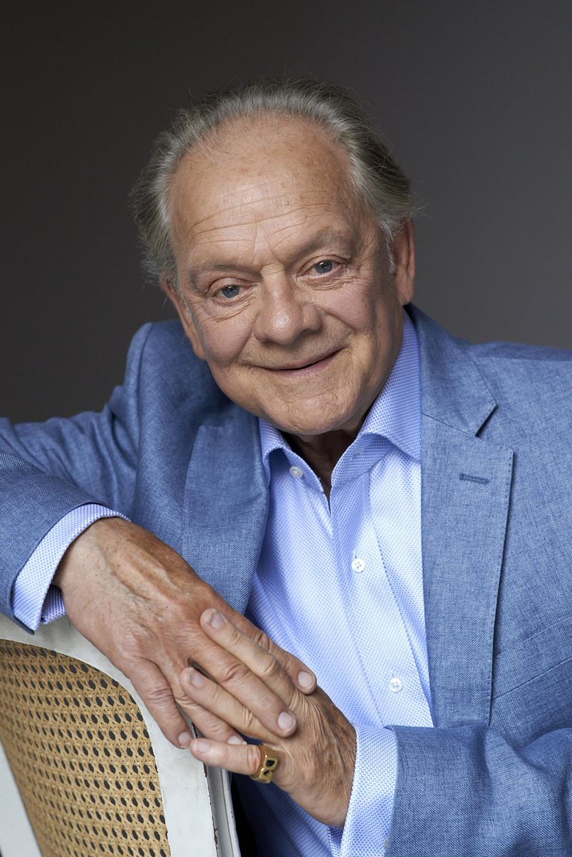 Mofoman360's tweet image. HAPPY BIRTHDAY TO THE LIVING LEGEND SIR DAVID JASON WHAT A LOVELY MAN AND NATIONAL TREASURE ❤️❤️❤️❤️ #DavidJason #HappyBirthdayDavidJason #HappyBirthday
