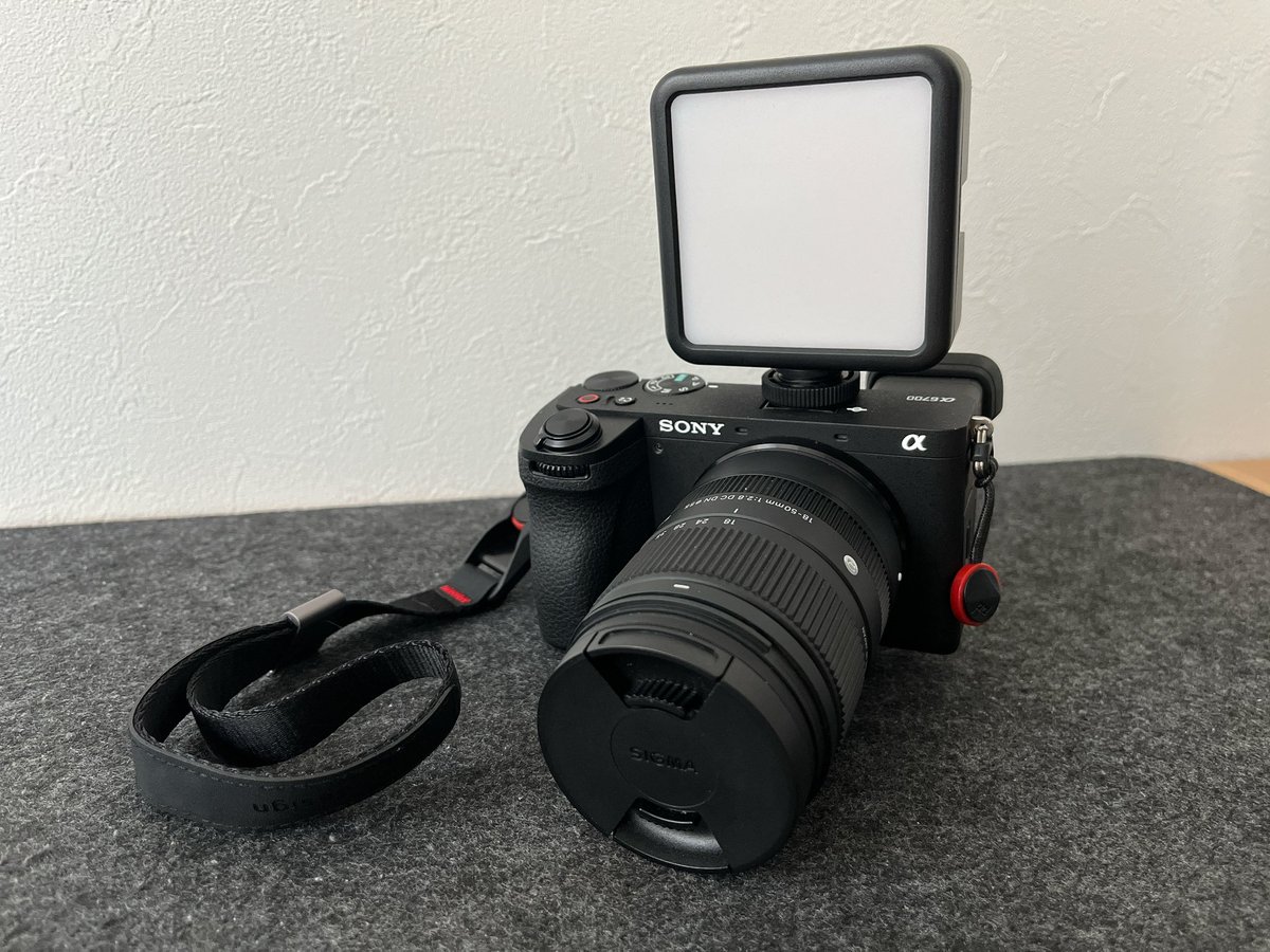 kd_dgnexus's tweet photo. もう届いたんですがすごく良い!
こりゃあまた写真撮るのが楽しくなりますね。良いところはざっくり下記👇
・安い
・普通に明るい
・白、暖色の切り替えが可能
・明るさ調節もダイヤル回すと可能
・タイプC充電
・非常にコンパクト
・見た目が格好良い
#α6700
#ulanzi
#vijim
#Amazonタイムセール祭り https://t.co/QpEXGtd4tT