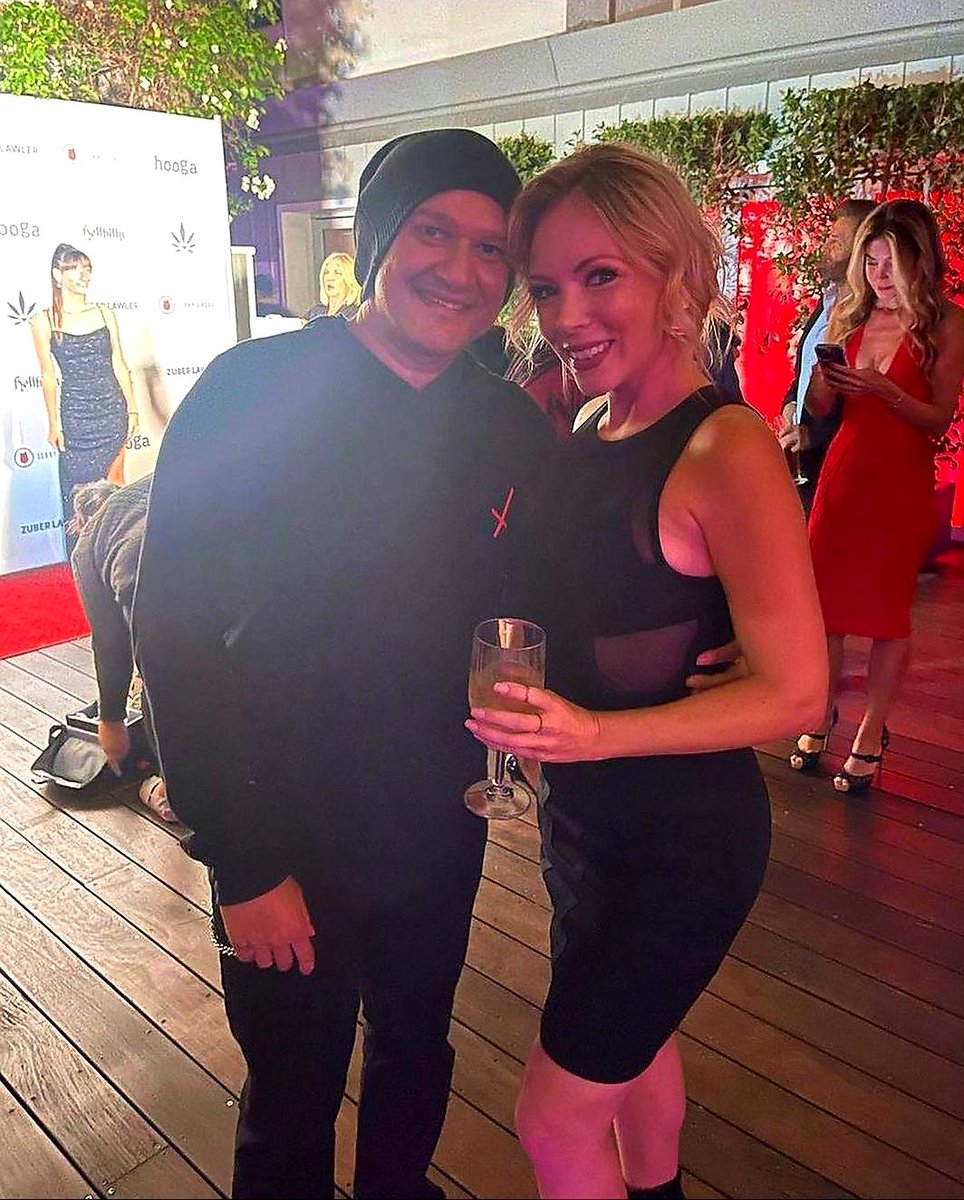 neildmonte's tweet photo. #flashbackfriday #fbf #trending With friend/actress Sarah French at our @hellbillycloth launch party honoring @screamfest 2 years ago. #FridayVibes #FridayFeeling @sagaftra https://t.co/OLaFNHAcCg