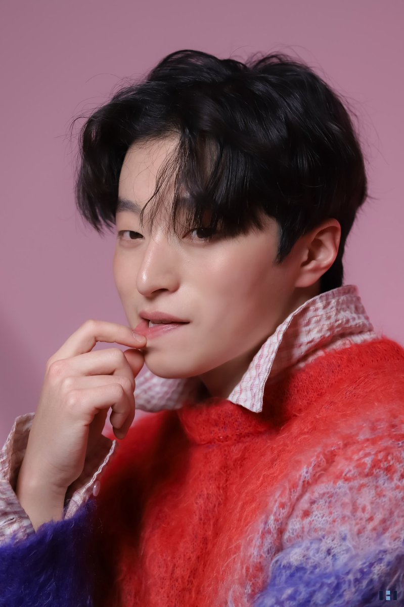 📮NEW POST 

naver.me/FgSyBXGl

#정용주 #jungyoungju #チョンヨンジュ
#화보 #맨노블레스 #mennoblesse #비하인드 #behind