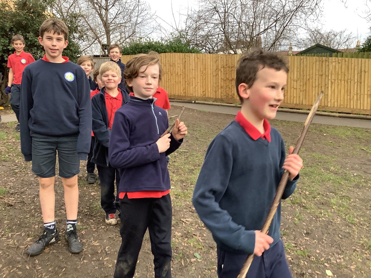 Mrs Eachus and Miss Markwell have organised some wonderful play opportunities this week which have been very popular. The children have had so much fun;

Blowing bubbles

Painting

Crafting crowns

Bird spotting

Cloud spotting

and more!