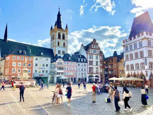 Smotria's tweet photo. @archi_tradition Trier, Germany! https://t.co/ejCRqqc8eM