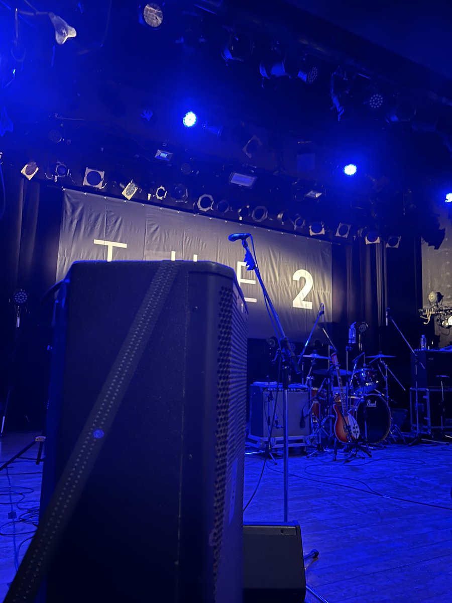 formello1113's tweet photo. 端っこでも良い
最前列だから
スピーカーと睨めっこしますw
#thd2
#2_band https://t.co/AlMM7mymZZ
