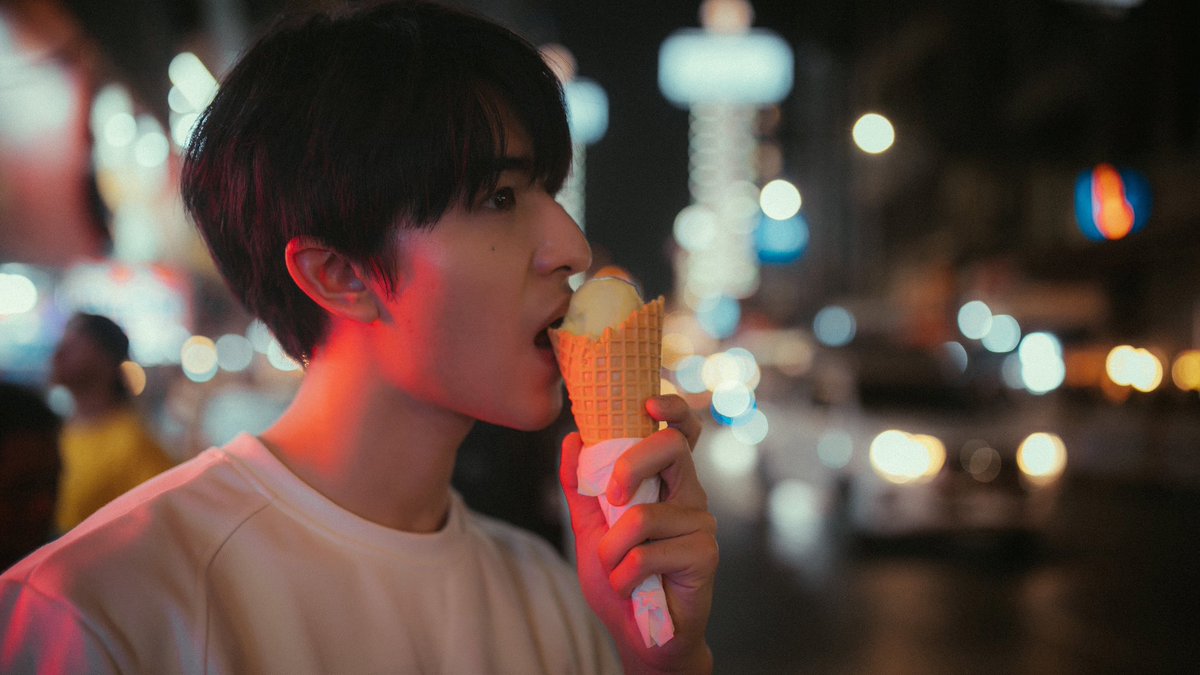 nidepaipai's tweet photo. น้องแพทกับไอติมของเค้า🥹

Patrick In Chinatown BKK🥯
#เยาวราชยามค่ำคืนกับแพทริค https://t.co/p9Ydtxd2yp