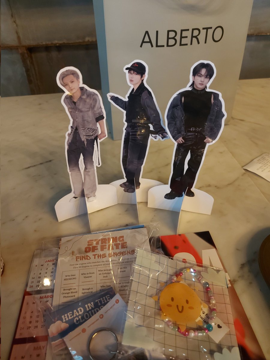 kimshiror's tweet photo. day well spent <3 also found new moots π«Άπ» tysm for hosting this cse po @ENFAMEvents^.^ got lots of freebies din huhu thank you poo @ddeonu__noona @hee_cloudd
@jaeyunique_
#ENFAMEvents #StringOfFate https://t.co/l1J2rSC2qY