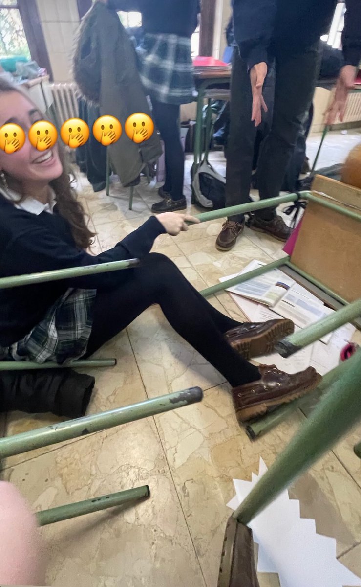 y tu que haces en clase??