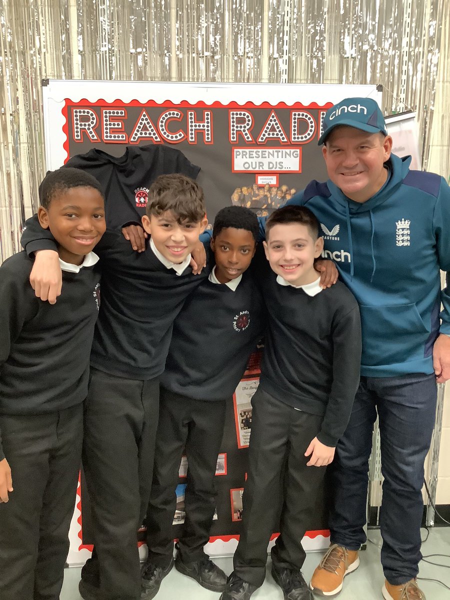 radio_reach's tweet photo. 🏏 An interview you WON’T want to miss. The Sporty Boys had the privilege of interviewing head coach of @englandcricket men’s white ball team, Matthew Mott yesterday and what an interview it was! https://t.co/k5DeYSC4uS #SAPSEIC #SAPSHCI @EAS_Equity https://t.co/i3e46kANFc