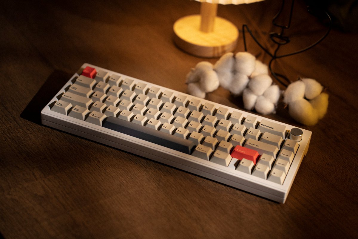 cidootech's tweet photo. Upgraded to the Moon White variant to TRI-Mode connection🥳🥳🥳
Get: https://t.co/MN1VoNIPEL
#cidoo #cidoov65 #mechkeebs #mechanicalkeyboards #customkeyboards #asmr #asmrtyping #asmrcommunity #cozydesk #deskinspo #cozy #switches #keycaps #foryourpage https://t.co/BFxKmqqElz