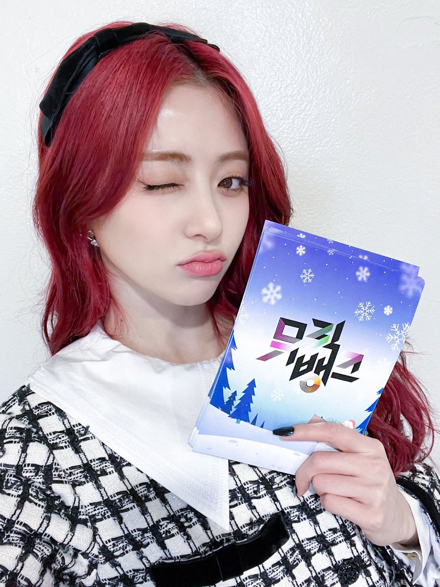 le_sserafim's tweet photo. [#오늘의르세라핌]
240202 @ 뮤직뱅크

#LE_SSERAFIM #르세라핌
#HUHYUNJIN #허윤진 https://t.co/H88FdSK9TB