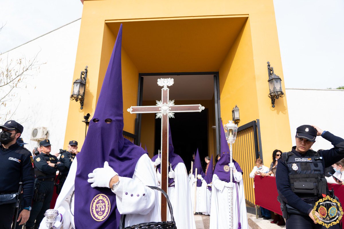 HdadPinoMontano's tweet photo. Nuestra cuenta atrás está llegando a su fin. Solo 49 días para que sea Viernes de Dolores 🟣 https://t.co/wVe3EeYbpu