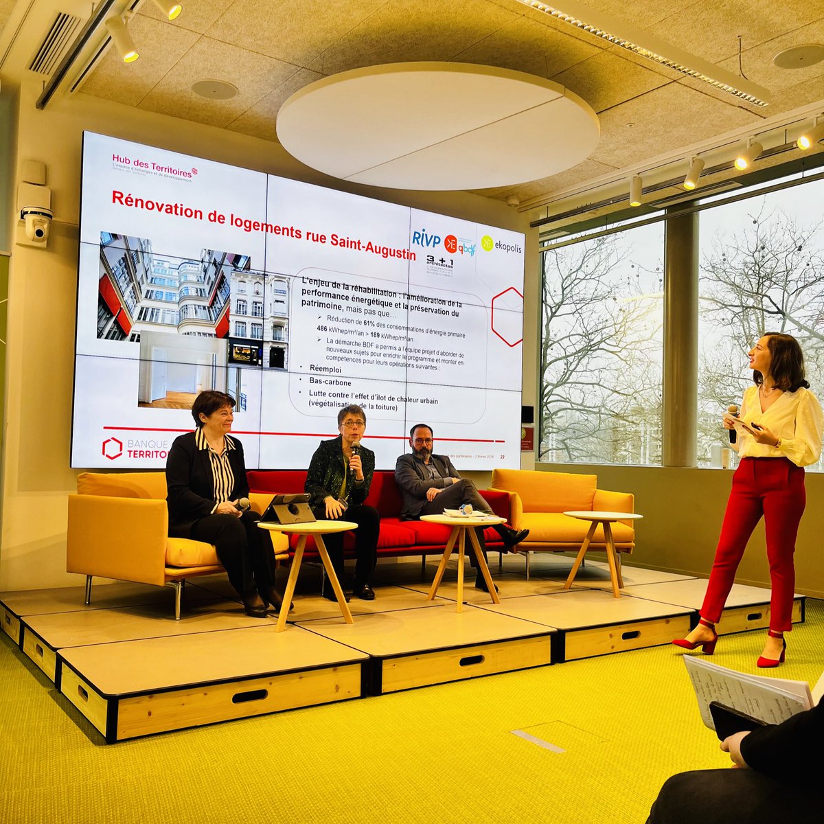 NicolasTurcat's tweet image. 🚧 2ème événement #EduRenov ce matin au #hubdesterritoires de la @BanqueDesTerr avec ses partenaires @fnccr @Ekopolis @FlameFederation (et bcp de monde +300 personnes) 

👉 3 exemples d’accompagnement territorial concret