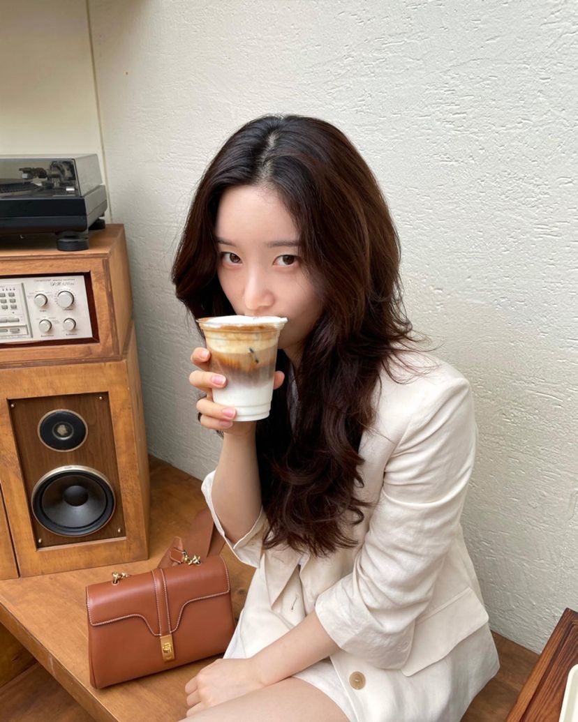 ilonathine's tweet photo. Friday was a bit of a struggle, but thank you to @lysanderwr for the coffee treat that made it waaaay better! https://t.co/BWXznjy5hE