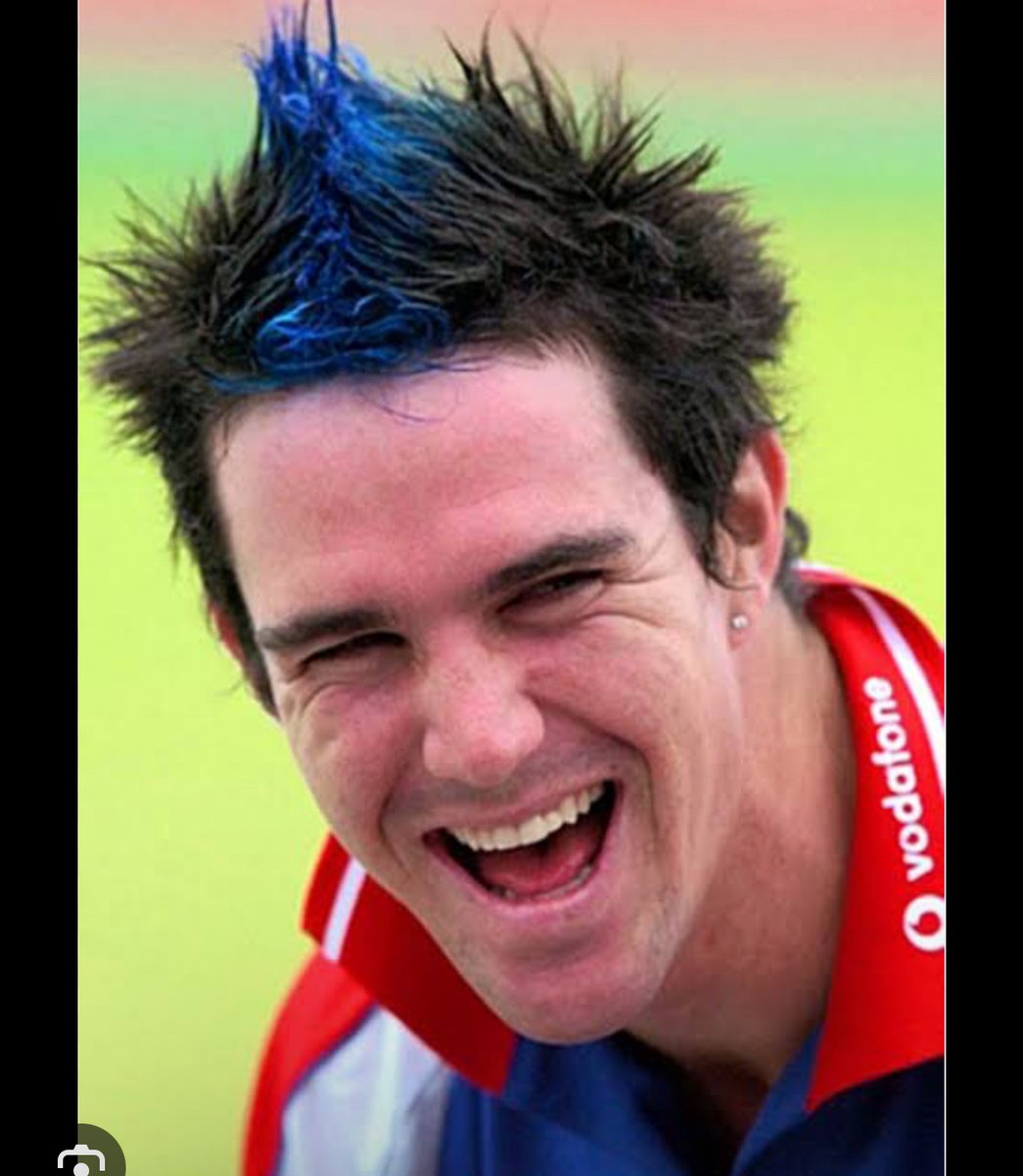 unwittycomiic's tweet photo. Is this what you are talking about @bhogleharsha @DineshKarthik @KP24 #JioCinema #INDvsENGTest https://t.co/hcURPiW55Z