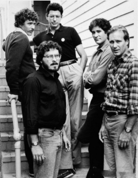 A 'stolen' shot during a break in the filming of 'The Big Chill' (1983). 
#LawrenceKasdan #WilliamHurt #TomBerenger #JeffGoldblum #KevinKline #cultmovies #1980s #TheBigChill