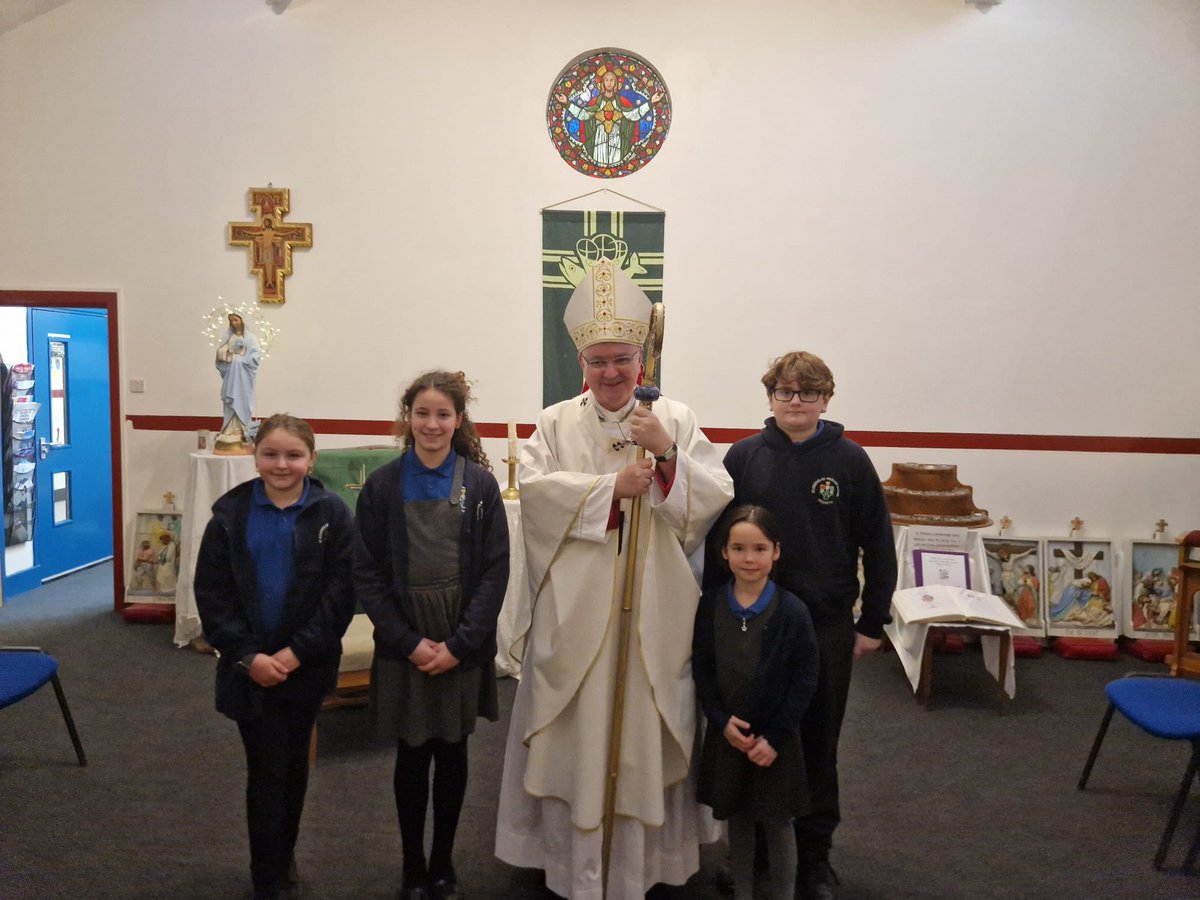 We were delighted to attend Mass last Friday @strichardgwynba with Archbishop Mark. @CatholicCardiff