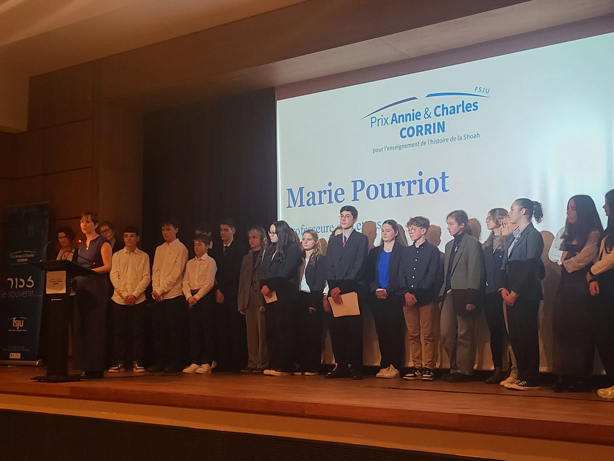 Collège de la forêt - Trainou tweet media