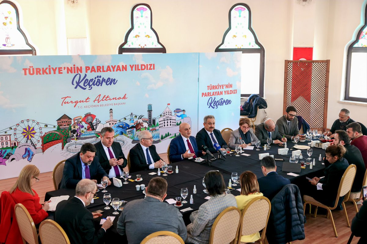VE İLK MÜJDEMİZ 
EMEKLİLERİMİZE!

İhtiyaç Sahibi Bütün  Emeklilerimize;

AYDA 5.000 TL DESTEK!

Ne Dediysek O!
Ankara Kazanacak…
#HazırızKararlıyız