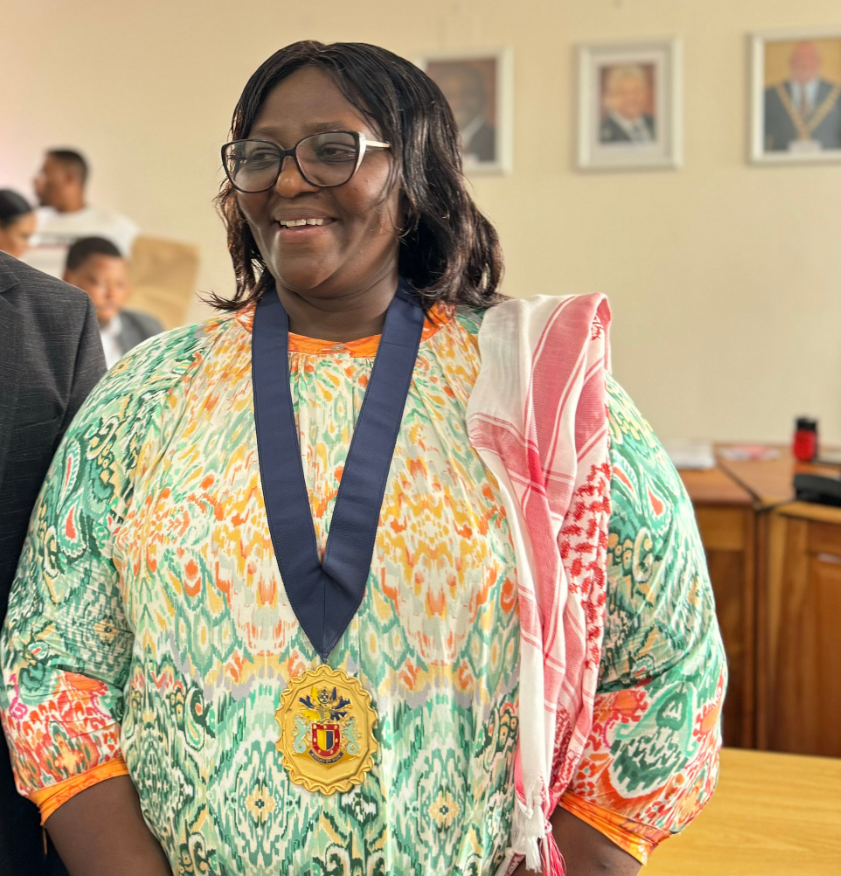 bitou_muni's tweet photo. BITOU HAS A NEW DEPUTY MAYOR
Cllr Nokuzola Kolwapi of the Ikhwezi Political Movement (IPM) has been elected as Executive Deputy Mayor of the Bitou Council following the motion of no confidence in Cllr Mavis Busakwe of the AUF at today's Special Council Meeting.
#BitouCouncil https://t.co/Nd2nfslGfT