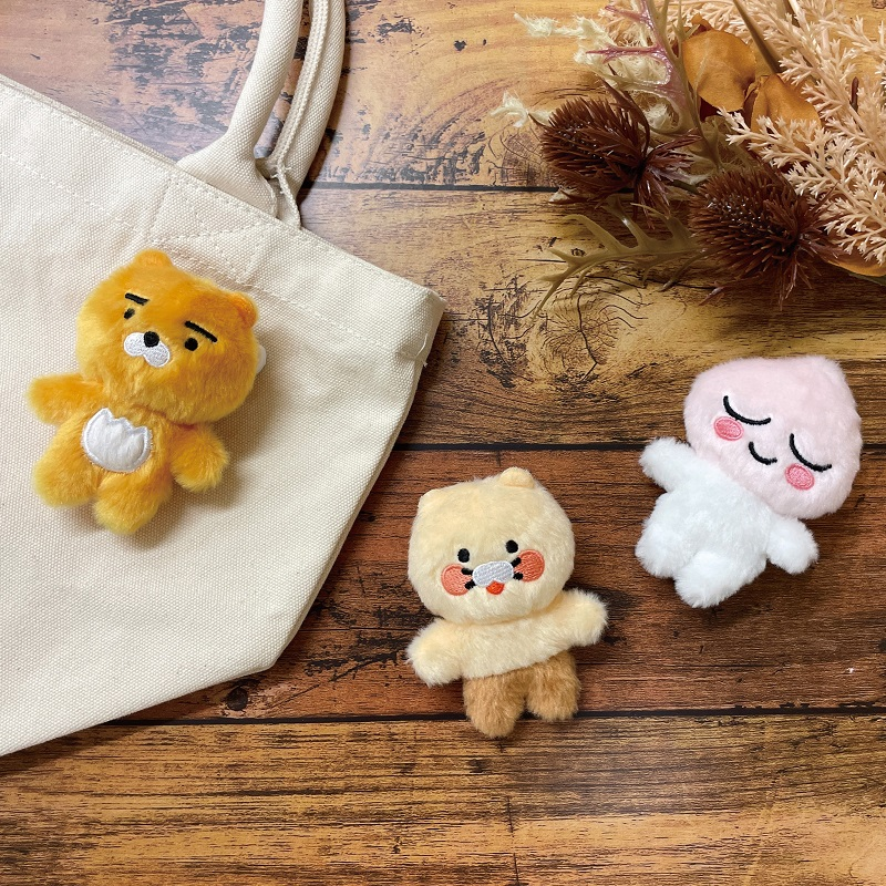 vgvd's tweet image. 🧡🤍🧡🤍🧡🤍🧡🤍🧡🤍🧡🤍🧡

えっ可愛い・・・

【kakao friends 】
ぬいぐるみバッジ（CHOONSIK）

#RYAN #CHOONSIK #APEACH #kakaofriends #カカオフレンズ

▼vvstore.jp/feature/detail…
🧡🤍🧡🤍🧡🤍🧡🤍🧡🤍🧡🤍🧡