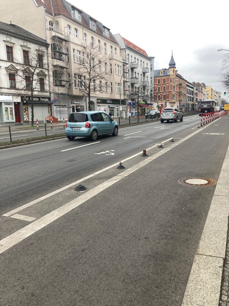 geschützter Radweg…