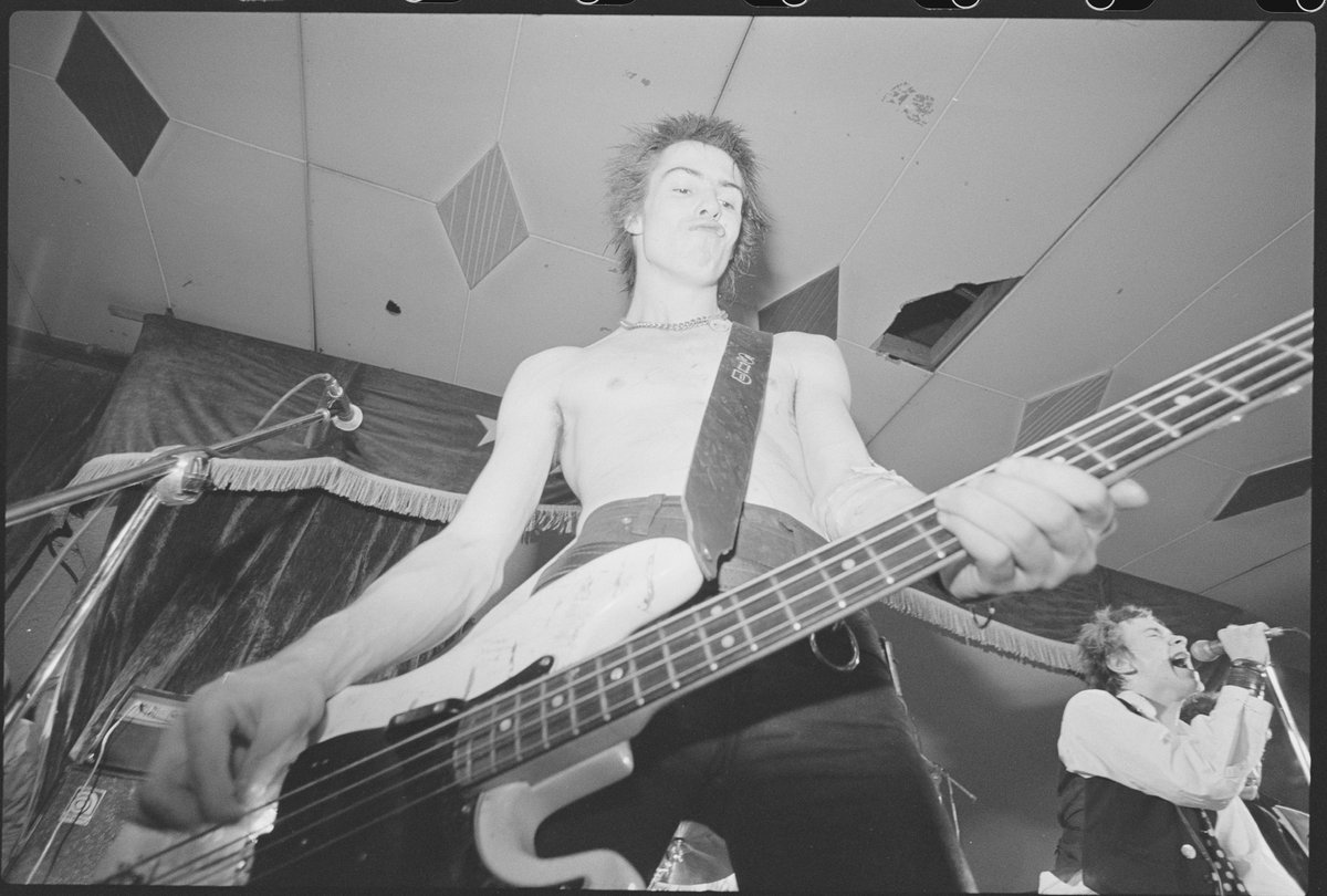 sexpistols's tweet photo. 45 years. RIP Sid Vicious. https://t.co/kn2nNmGOdO