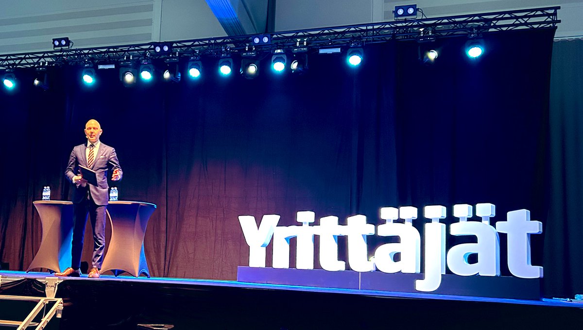 #VF2024 käynnistyi Vierumäellä. Paikalla yrittäjävaikuttajat halki Suomen. Luvassa tiukkaa asiaa edunvalvonnasta, strategisesta uudistumisesta ja kirsikkana parhaiden paikallisyhdistysten palkitseminen. #yrittäjät