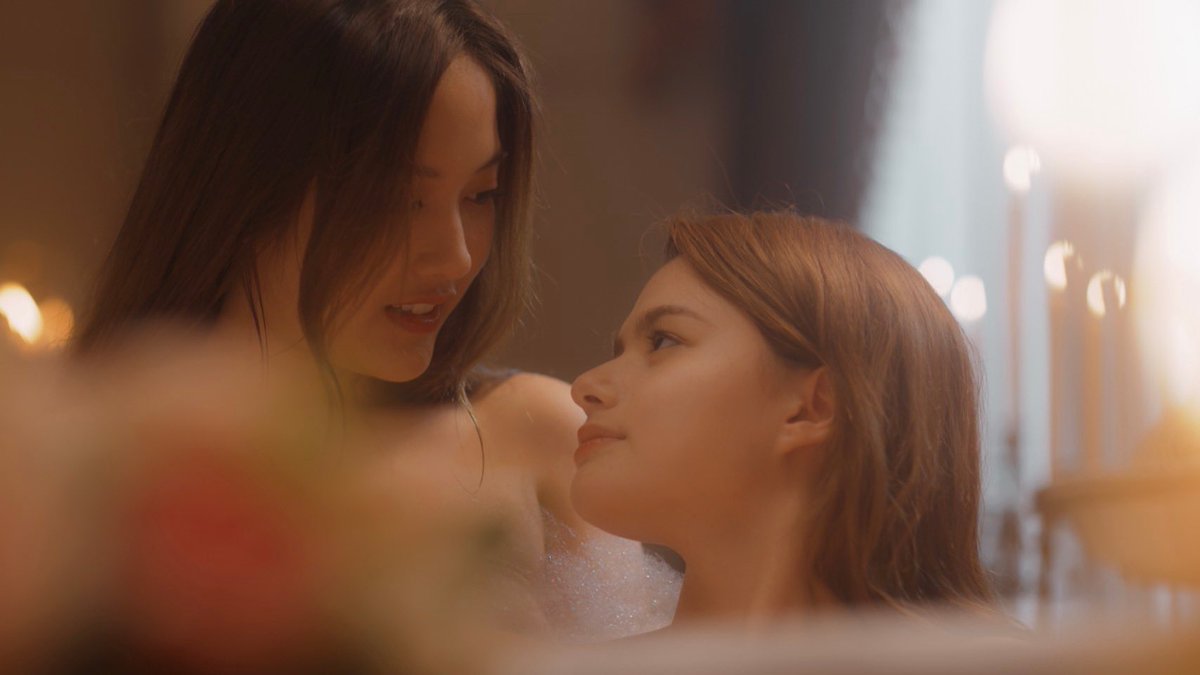 NO PUEDO CREER QUE VAMOS A VOLVER A TENER UNA ESCENA ASI